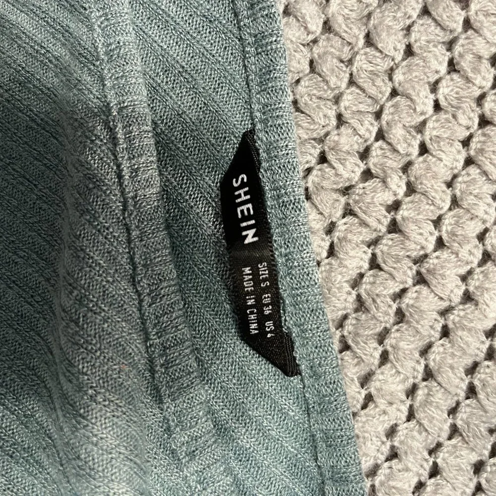 Cropped top - Picture 2 of 2